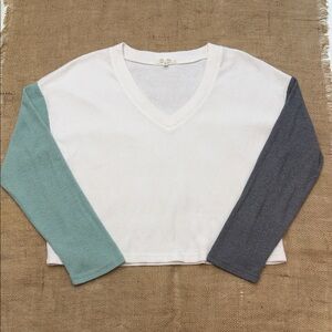 Z Supply V-Neck Soft Ribbed Fabric Colorblock Tee - White, Teal, and Gray Sz L